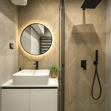 Modern In Center I Steps From By Flat Mаnаger Apartment Varna