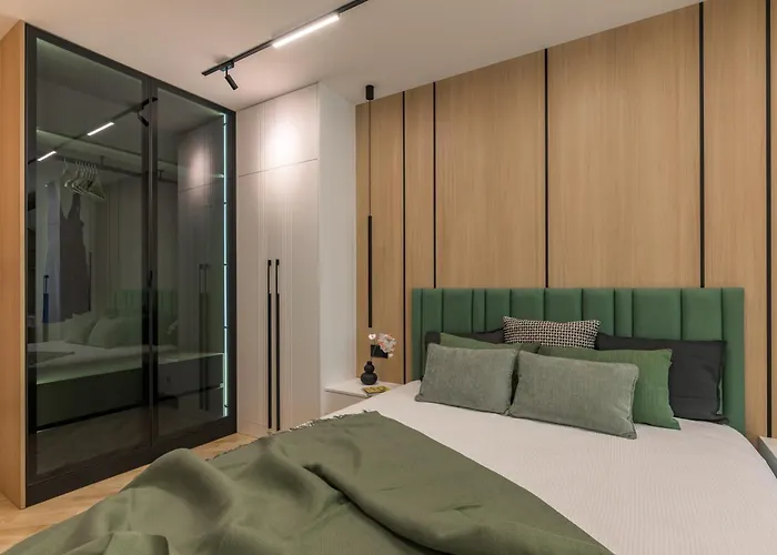 Lejlighed Modern In Center I Steps From By Flat Mаnаger Varna